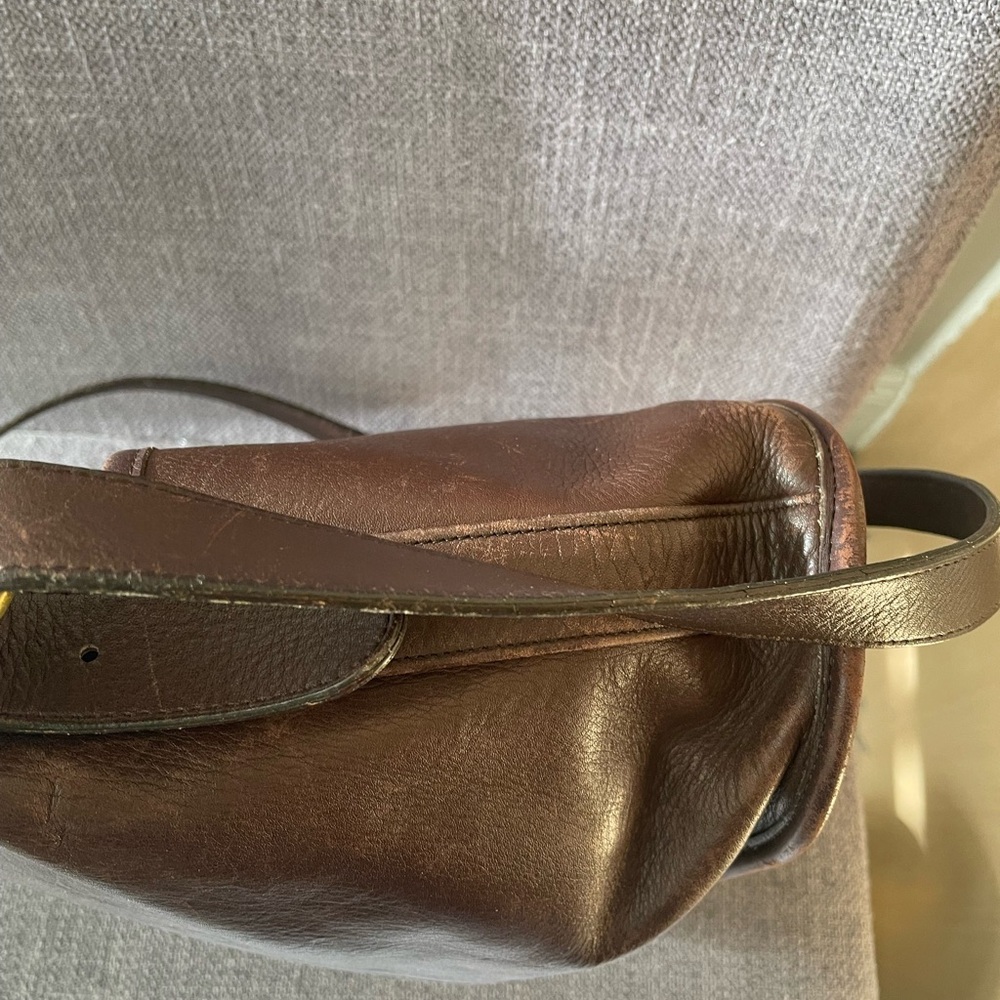 Coach Bleeker - image 6